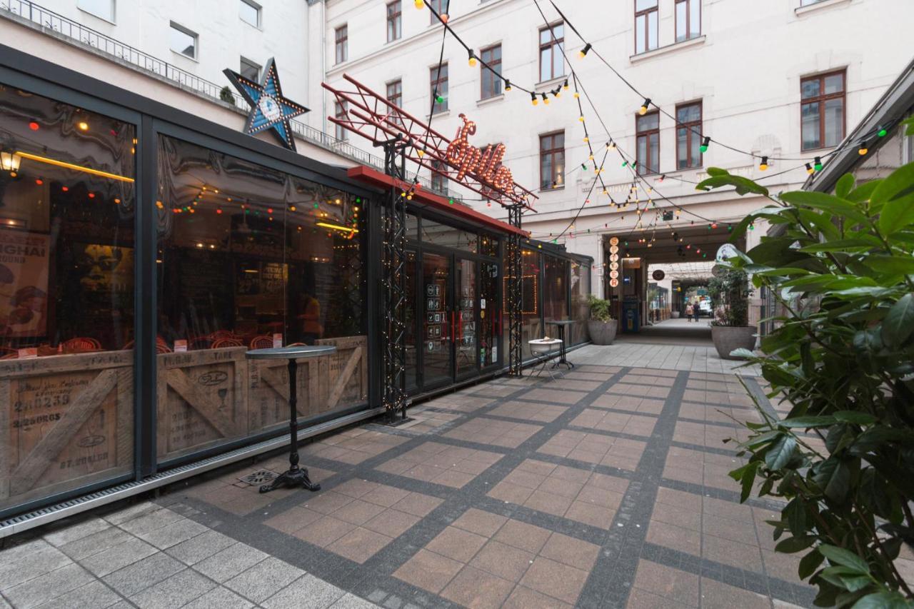 Sweet Dreams In The Heart Of The City Budapest Exterior photo